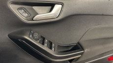 Ford Fiesta 1.0 EcoBoost Hybrid mHEV 125 ST-Line 5dr Auto Petrol Hatchback